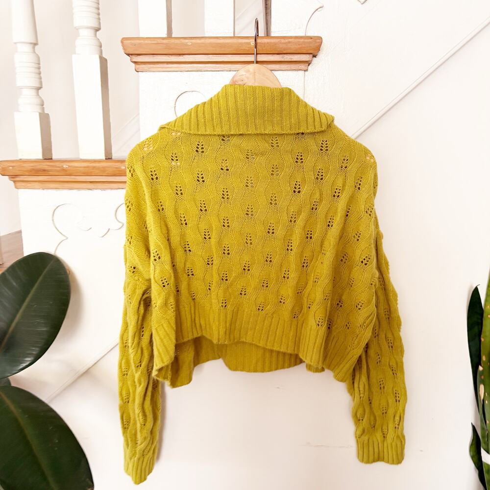 Find Me Now Cable Knit Sweater Chartreuse Cropped Eyelet Cozy Pullover Size L - Picture 6 of 7